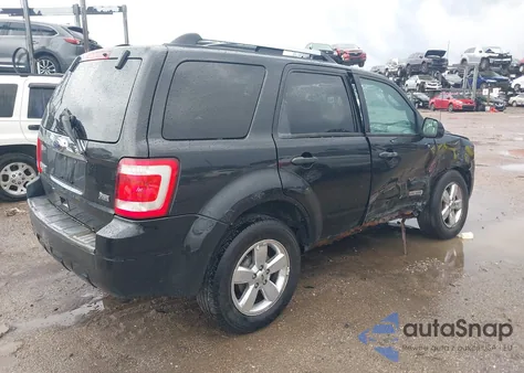 2011 Ford Escape Limited z USA, uszkodzony, nr VIN 1FMCU0EG3BKA20589